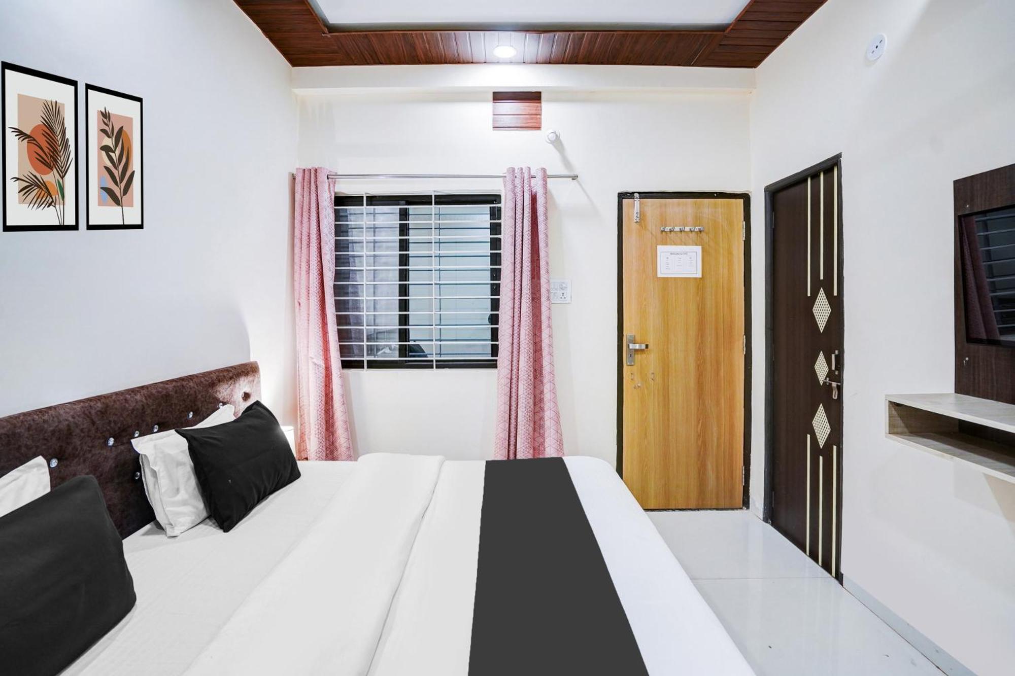 Super Hotel O Brilliant Convention Centre Formerly Madhur Shree Indore Exterior foto